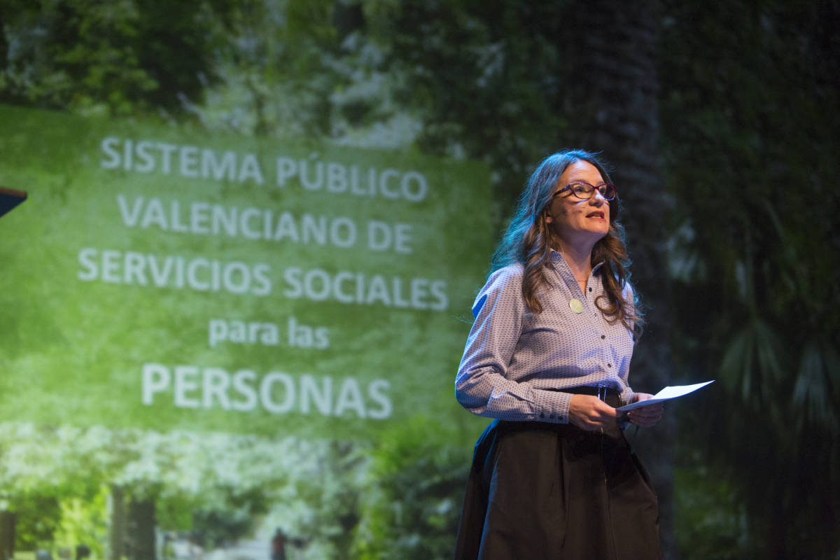 Mónica Oltra en la presentación de la Ley de Servicios Sociales Inclusivos. Foto: ESTRELLA JOVER