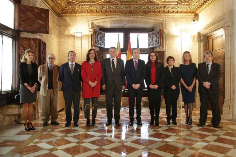 Puig y Oltra, con miembros del CJC