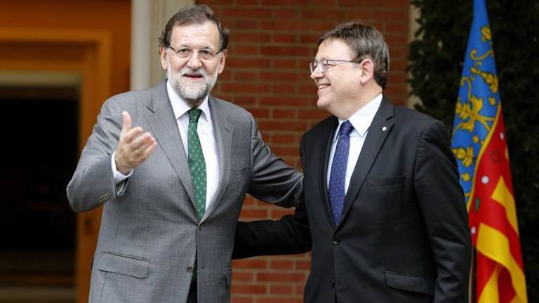 Mariano Rajoy y Ximo Puig durante un encuentro en La Moncloa. Foto: EFE