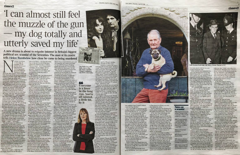 Doble página en The Times sobre el escándalo de Jeremy Thorpe y Norman Scott