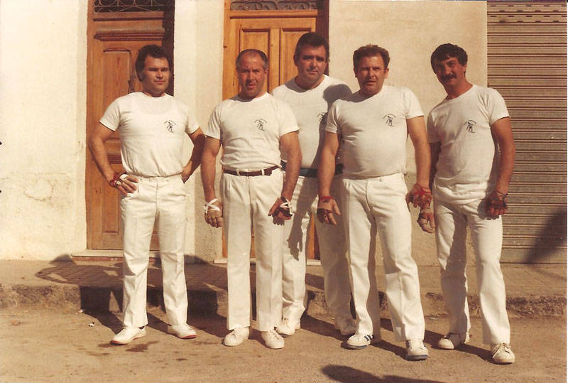 Equip mític de pilota a Altea. D'esquerra a dreta, Barraca, el Sagristà, Lluís el Bou, Miquel Sevila i Joan el Pelat