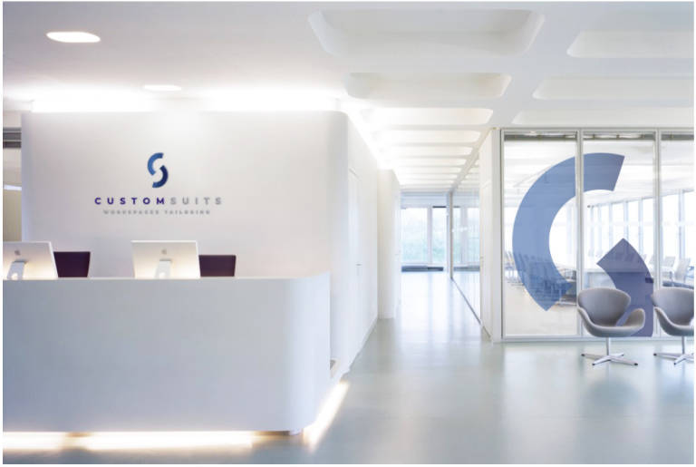 Sede de CustomSuits en Madrid, en uno de los edificios que gestiona Networkia