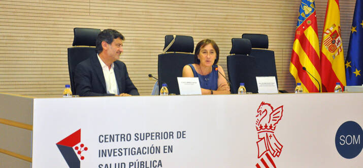 La doctora Dolores Salas en una conferencia cuando era secretaria autonómica de Salud Pública. Foto: GVA