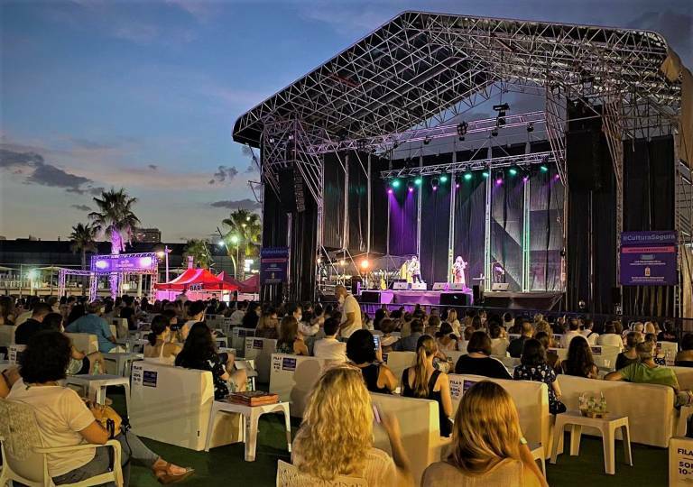 Uno de los conciertos programados en el recinto de Noches Mediterráneas, en 2020.