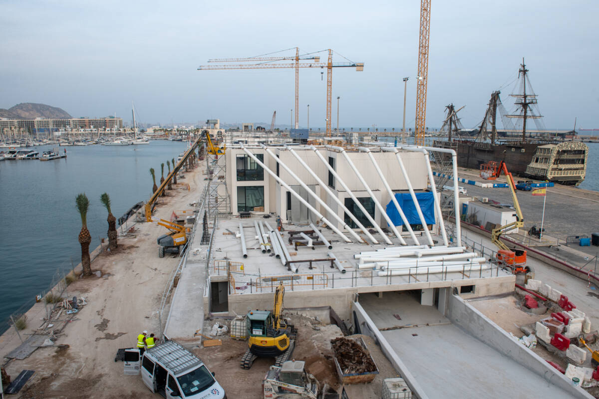Krystaline ha aportado su aditivo a los cimientos de la sede de Distrito Digital en el puerto. Foto: RAFA MOLINA