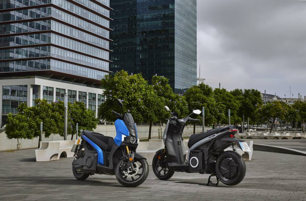 pecado Gemidos Evolucionar Seat aumenta a 105 km/h la velocidad máxima de su scooter eléctrico MÓ 125  - Alicanteplaza