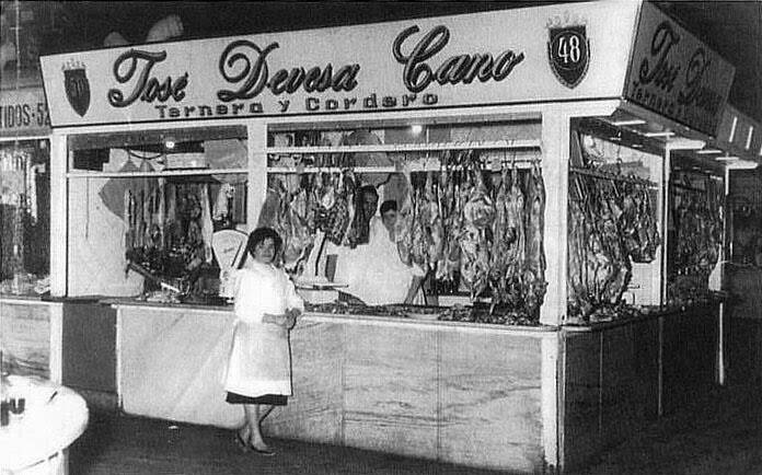 Puesto de carne del Mercado a principios del siglo XX. Foto: ARCHIVO MUNICIPAL DE ALICANTE