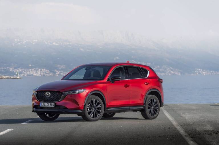  Mazda pone a la venta en España los renovados CX-5 y Mazda2 - Alicanteplaza