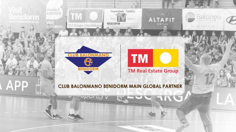 TM Grupo Inmobiliario, patrocinador principal del Club de Balonmano TM Benidorm por segundo año