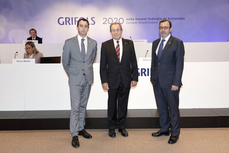 Víctor Grífols Deu, Victor Grífols y Raimon Grífols Roura. Foto: GRIFOLS