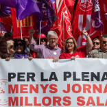 Paco García, de CCOO y Yolanda Díaz, de UGT, en la manifestación del 1 de Mayo en Alicante.