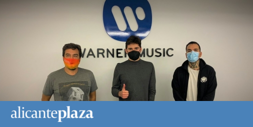 Alicante singer Pepe Bernabé signs for Warner Music