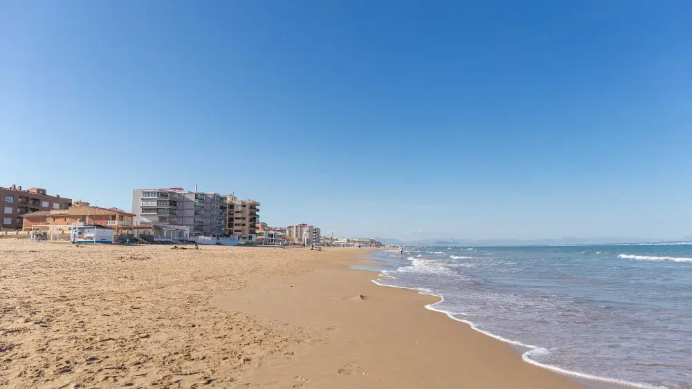 Three males drowned on La Roqueta seashore in Guardamar del Segura in 24 hours